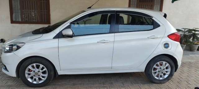 Second-hand 2017 Tata Tiago 1.05 Revotorq XZ for sale in Bhiwani-1