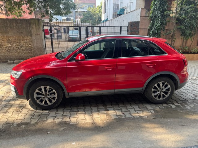 Audi Q3 30 TFSI Premium FWD Second-hand 2017 Audi Q3 30 TFSI Premium FWD for sale in New Delhi-3
