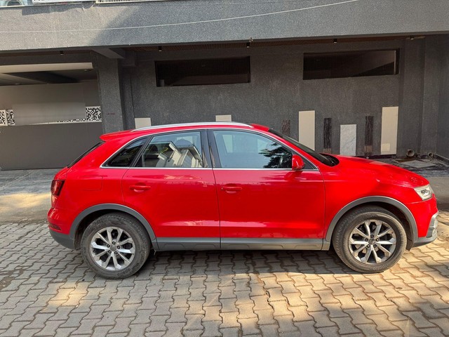 Second-hand 2017 Audi Q3 30 TFSI Premium FWD for sale in New Delhi