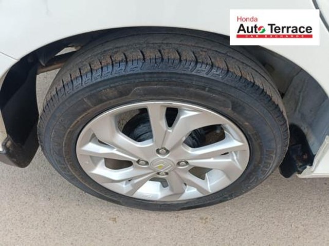 Second-hand 2019 Honda Amaze V Petrol BSIV for sale in Tiruchirappalli-14