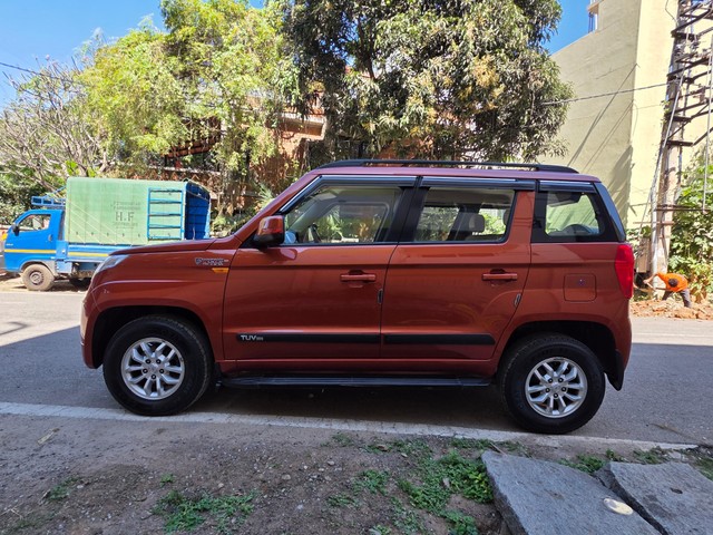 Second-hand 2016 Mahindra TUV 300 T8 for sale in Bangalore-5