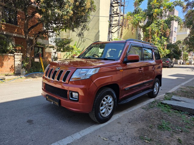 Second-hand 2016 Mahindra TUV 300 T8 for sale in Bangalore-3