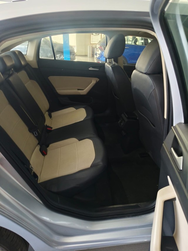 Second-hand 2022 Volkswagen Virtus Topline BSVI for sale in Bangalore-9