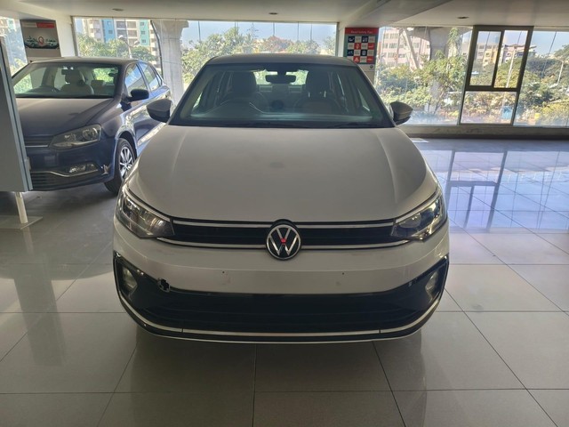 Second-hand 2022 Volkswagen Virtus Topline BSVI for sale in Bangalore-6