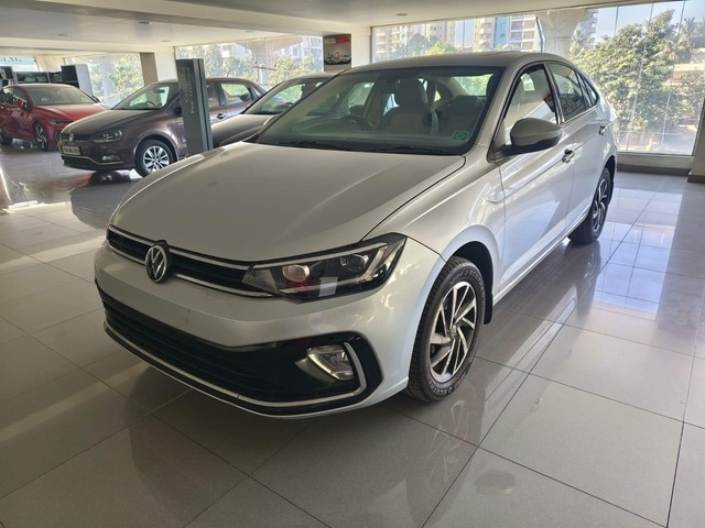 Second-hand 2022 Volkswagen Virtus Topline BSVI for sale in Bangalore-5