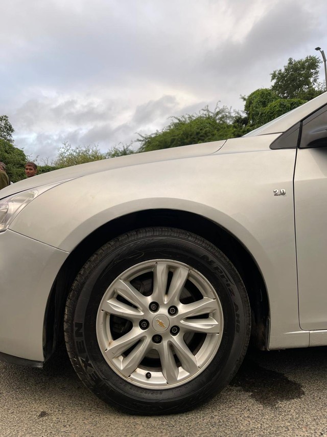 Second-hand 2016 Chevrolet Cruze LTZ AT for sale in New Delhi-7