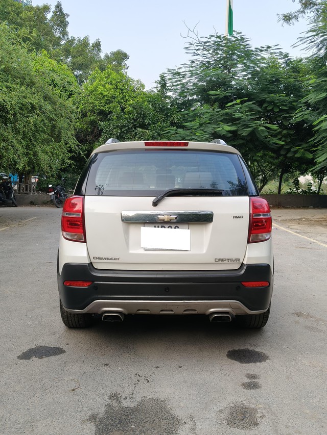 Second-hand 2015 Chevrolet Captiva 2.2 AT AWD for sale in New Delhi-2
