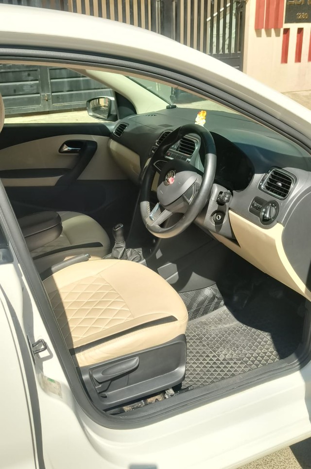 Second-hand 2016 Skoda Rapid 1.6 MPI Ambition for sale in Bangalore-10