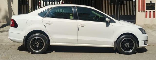 Second-hand 2016 Skoda Rapid 1.6 MPI Ambition for sale in Bangalore-6