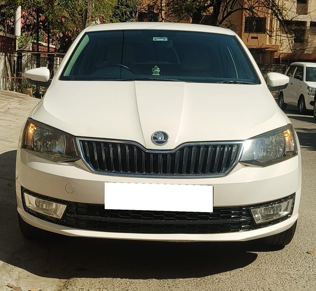 Second-hand 2016 Skoda Rapid 1.6 MPI Ambition for sale in Bangalore-3