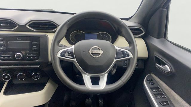 Second-hand 2023 Nissan Magnite XL for sale in Bangalore