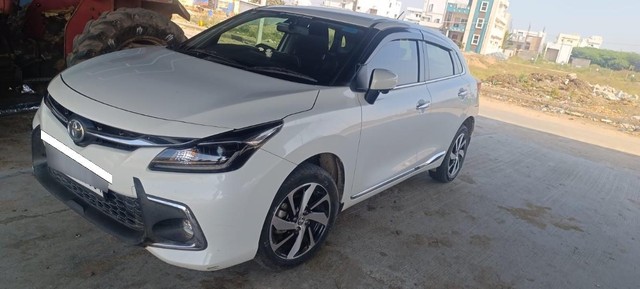 Toyota Glanza V Second-hand 2023 Toyota Glanza V for sale in Koppal-0