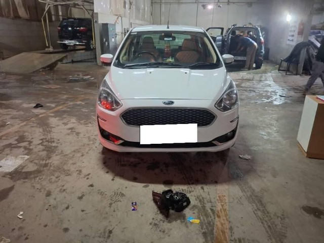 Second-hand 2020 Ford Aspire Ambiente Diesel for sale in Patna-3