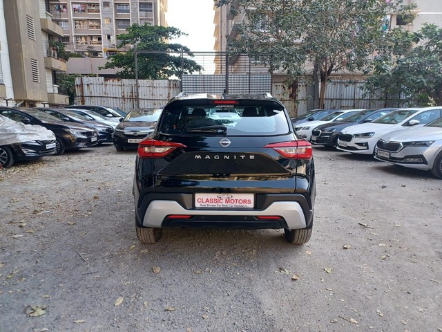 Second-hand 2024 Nissan Magnite N Connecta for sale in Mumbai-4