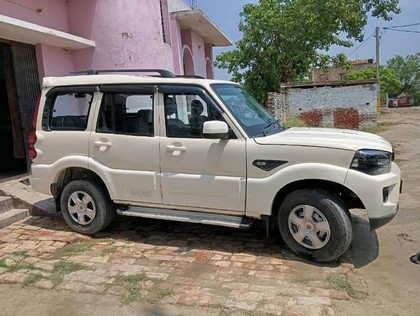Second-hand 2018 Mahindra Scorpio S3 7 Seater for sale in Motihari