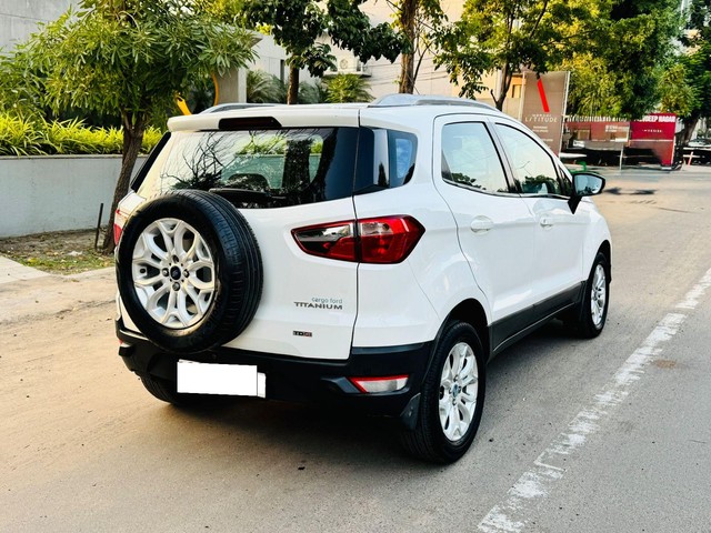 Second-hand 2014 Ford Ecosport 1.5 DV5 MT Titanium for sale in Vadodara-8