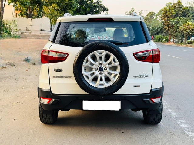 Second-hand 2014 Ford Ecosport 1.5 DV5 MT Titanium for sale in Vadodara-2