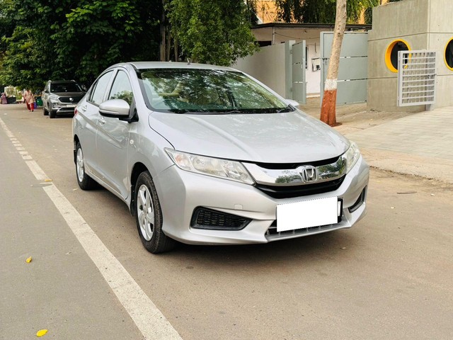 Second-hand 2014 Honda City i DTEC E for sale in Vadodara-18