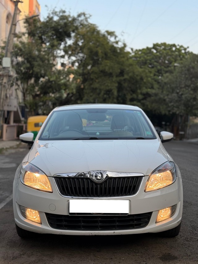 Second-hand 2016 Skoda Rapid 1.6 MPI Ambition Plus for sale in Bangalore-4