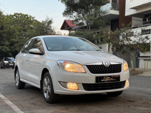 Second-hand 2016 Skoda Rapid 1.6 MPI Ambition Plus for sale in Bangalore-5