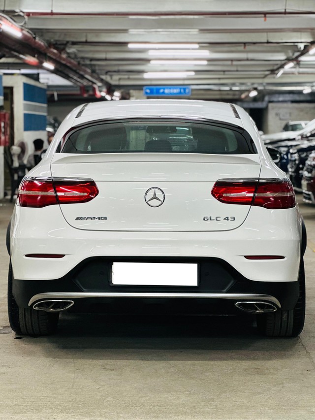 Second-hand 2019 Mercedes-Benz AMG C43 4MATIC Coupe for sale in Mumbai-2