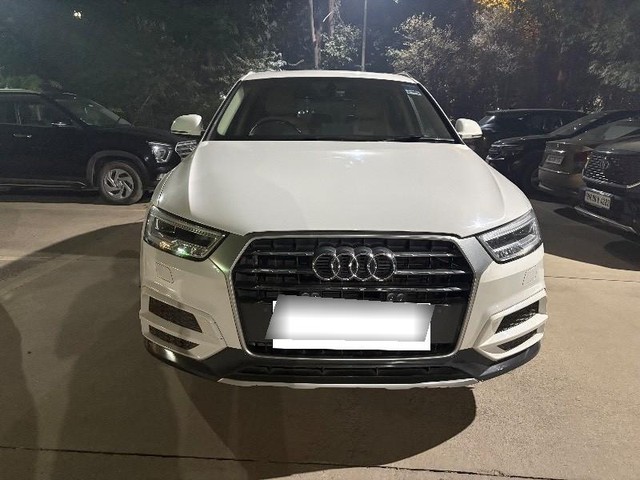 Second-hand 2019 Audi Q3 30 TFSI Premium FWD for sale in Gurgaon-9