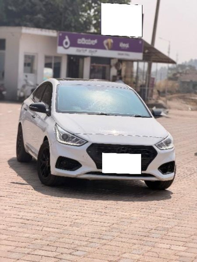 Second-hand 2018 Hyundai Verna CRDi 1.6 SX Option for sale in Dakshina Kannada-4