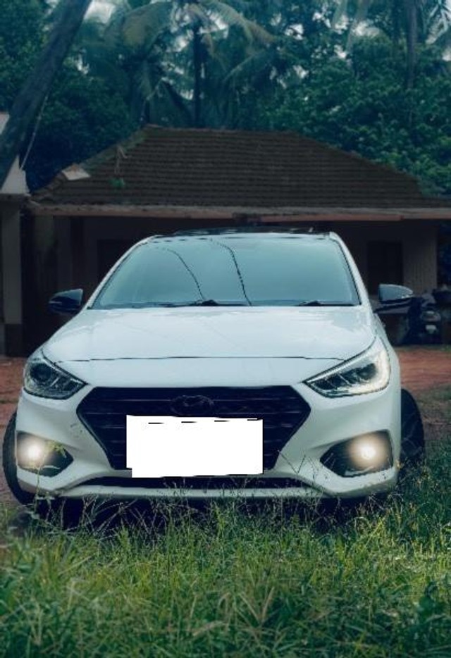Second-hand 2018 Hyundai Verna CRDi 1.6 SX Option for sale in Dakshina Kannada-1