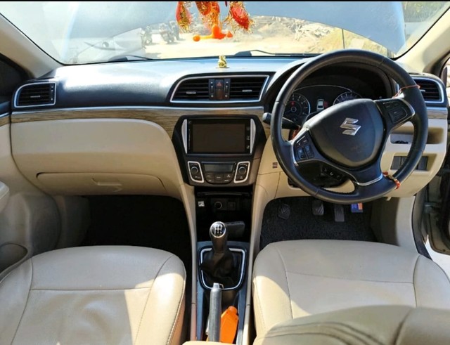 Second-hand 2018 Maruti Ciaz 1.4 Alpha for sale in Ahmedabad-4