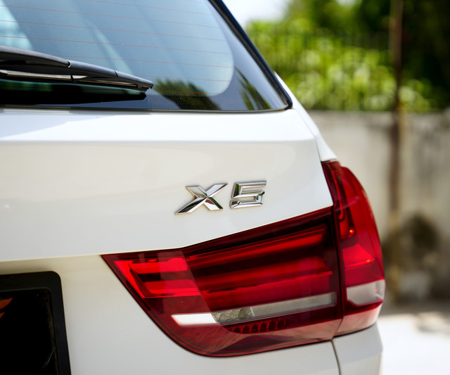 Second-hand 2016 BMW X5 xDrive 30d Design Pure Experience 5 Seater for sale in Jaipur-16