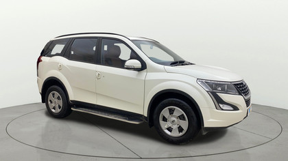 Second-hand 2020 Mahindra XUV500 W7 AT for sale in Hyderabad