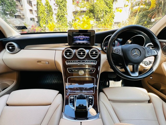 Second-hand 2017 Mercedes-Benz C-Class C 200 Avantgarde Edition C for sale in Mumbai-11