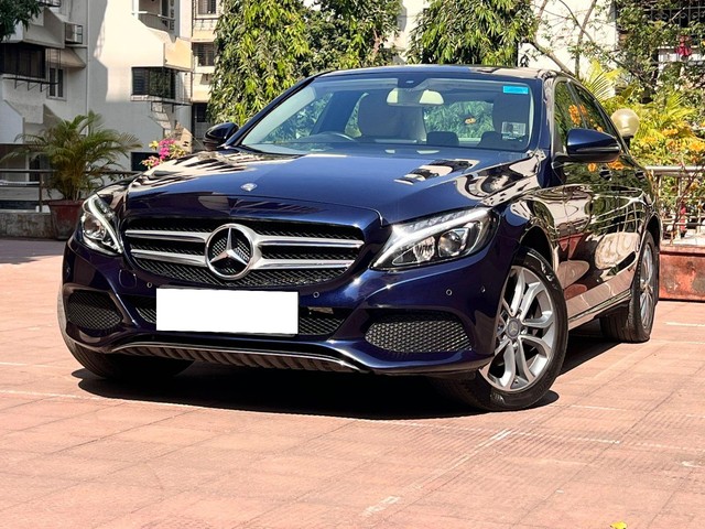 Second-hand 2017 Mercedes-Benz C-Class C 200 Avantgarde Edition C for sale in Mumbai-4