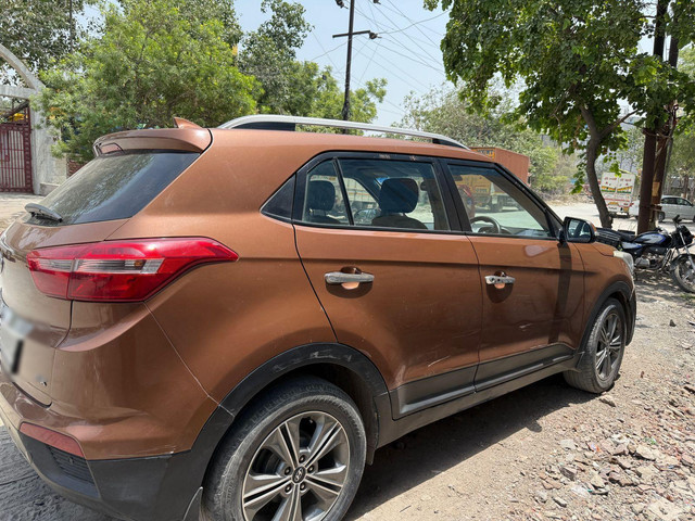 Second-hand 2016 Hyundai Creta 1.6 VTVT AT SX Plus for sale in New Delhi-3