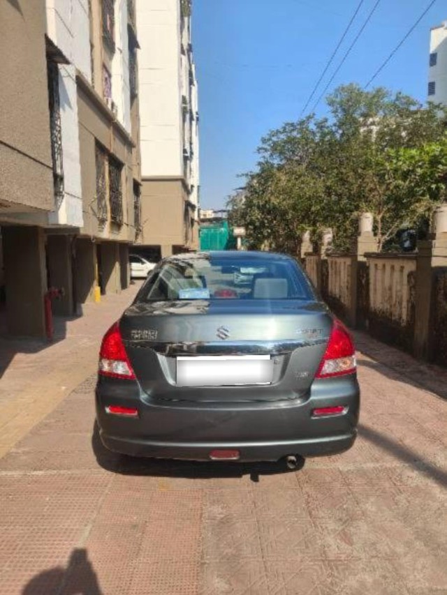 Second-hand 2011 Maruti Swift Dzire VXi for sale in Vasai-1