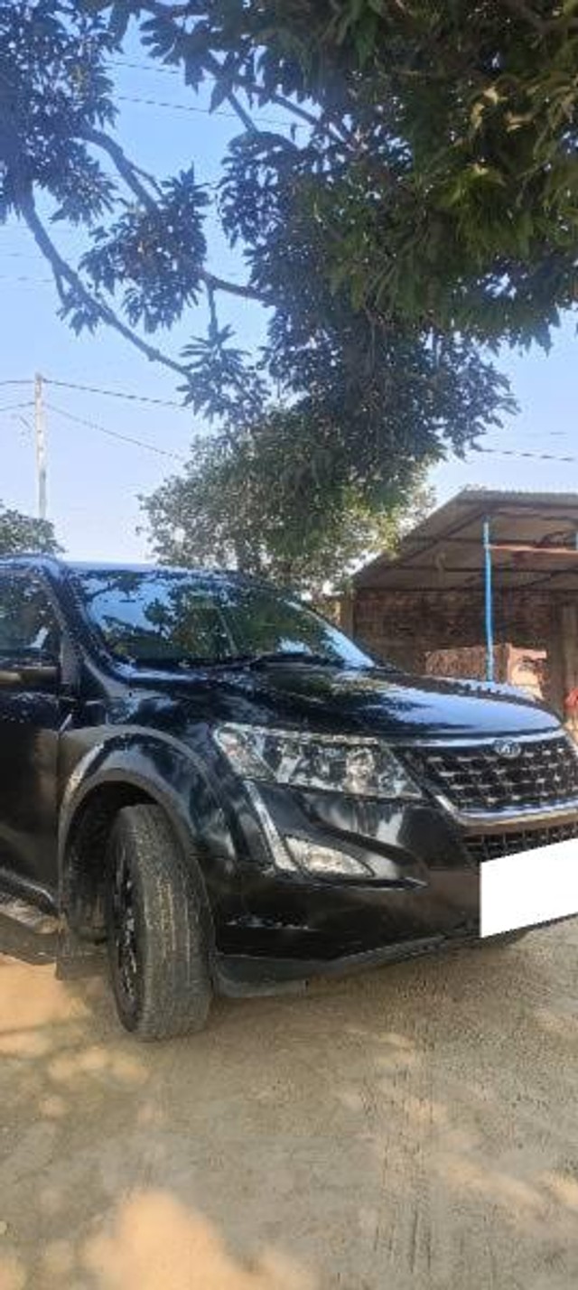Mahindra XUV500 W11 FWD Diesel Second-hand 2018 Mahindra XUV500 W11 FWD Diesel for sale in Gopalganj-0