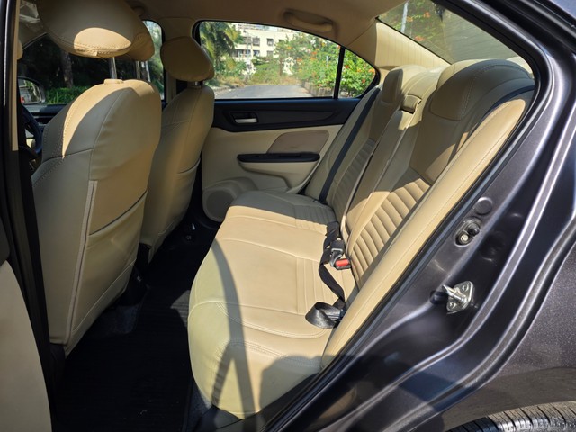 Second-hand 2020 Honda Amaze VX Petrol for sale in Mumbai-9