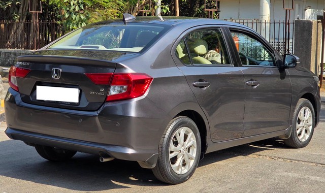 Second-hand 2020 Honda Amaze VX Petrol for sale in Mumbai-7
