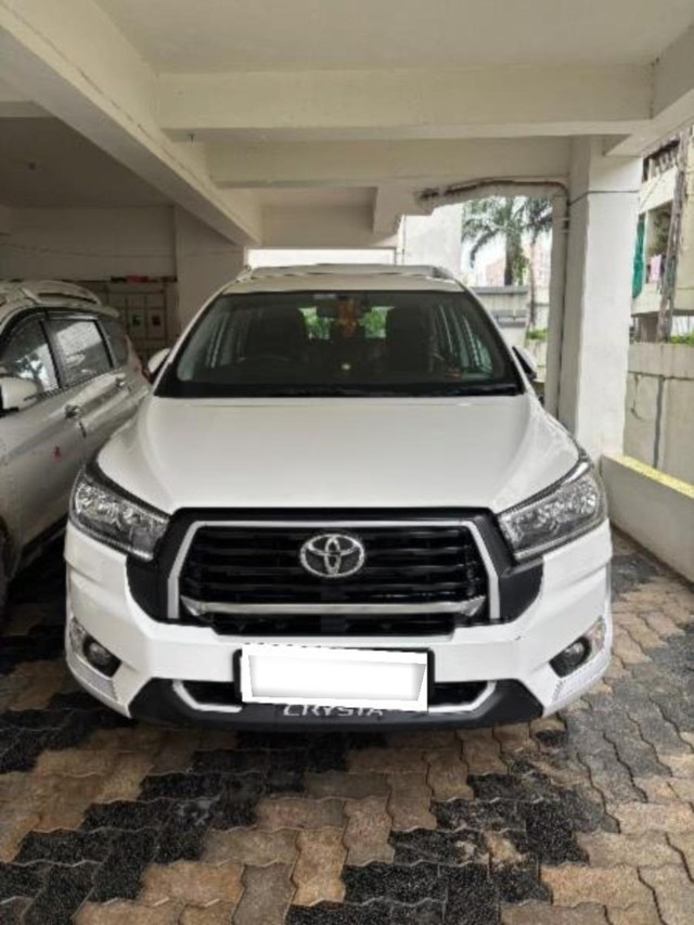 25 Used Toyota Innova Crysta Cars in Modasa from ₹9.50 Lakh
