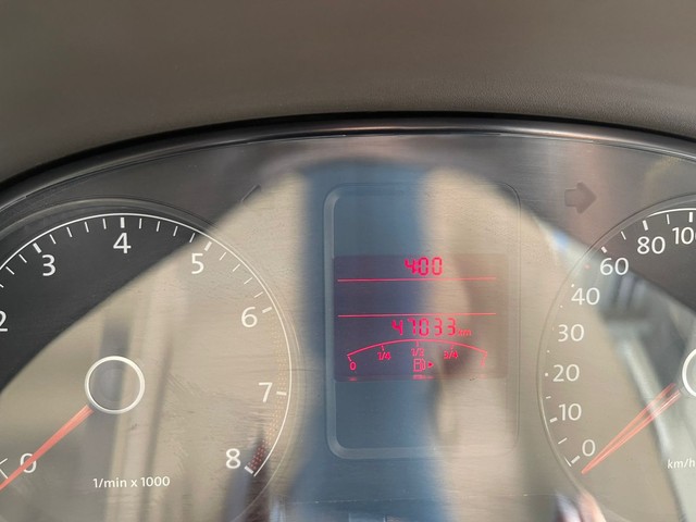 Second-hand 2012 Volkswagen Vento Petrol Highline for sale in Bangalore-16