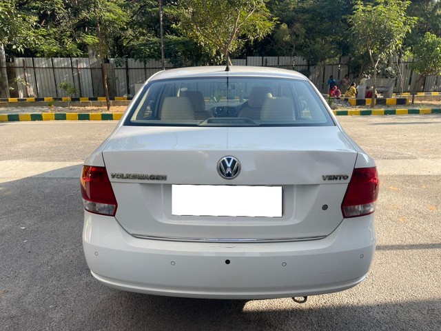 Second-hand 2012 Volkswagen Vento Petrol Highline for sale in Bangalore-2
