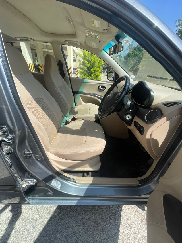 Second-hand 2009 Hyundai i10 Asta 1.2 for sale in Bangalore-25