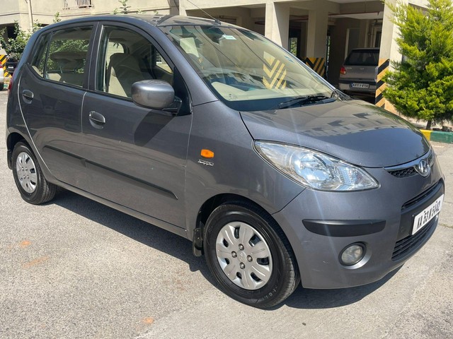 Second-hand 2009 Hyundai i10 Asta 1.2 for sale in Bangalore-9