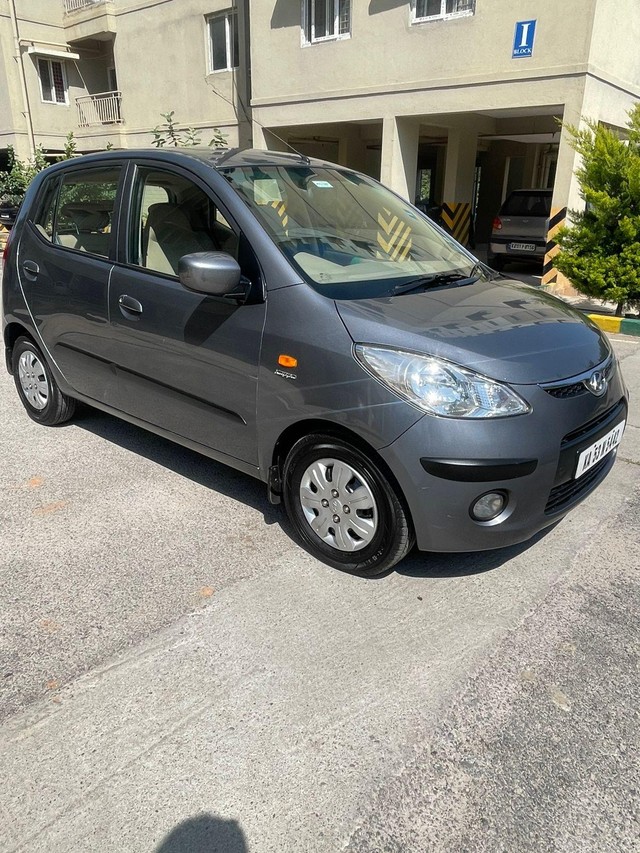 Second-hand 2009 Hyundai i10 Asta 1.2 for sale in Bangalore-10