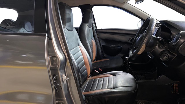 Renault KWID 1.0 RXL Second-hand 2017 Renault KWID 1.0 RXL for sale in Howrah-15