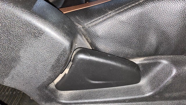 Renault KWID 1.0 RXL Second-hand 2017 Renault KWID 1.0 RXL for sale in Howrah-18