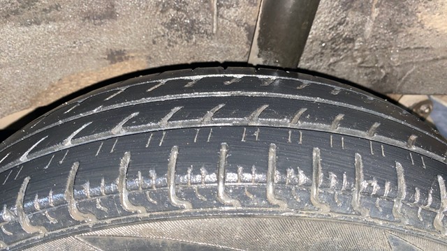 Renault KWID 1.0 RXL Second-hand 2017 Renault KWID 1.0 RXL for sale in Howrah-31