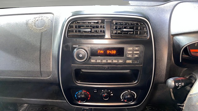 Renault KWID 1.0 RXL Second-hand 2017 Renault KWID 1.0 RXL for sale in Howrah-22