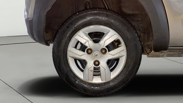 Renault KWID 1.0 RXL Second-hand 2017 Renault KWID 1.0 RXL for sale in Howrah-24