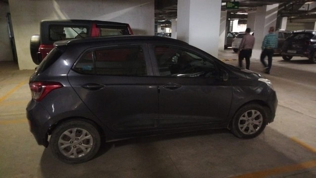 Second-hand 2015 Hyundai Grand i10 Magna for sale in Gurgaon-1